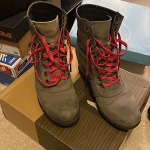 Sorel Joan of Arctic Grey Lace Up Wedges